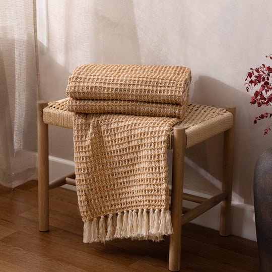 LORNE THROW - RUTHERFORD & Co