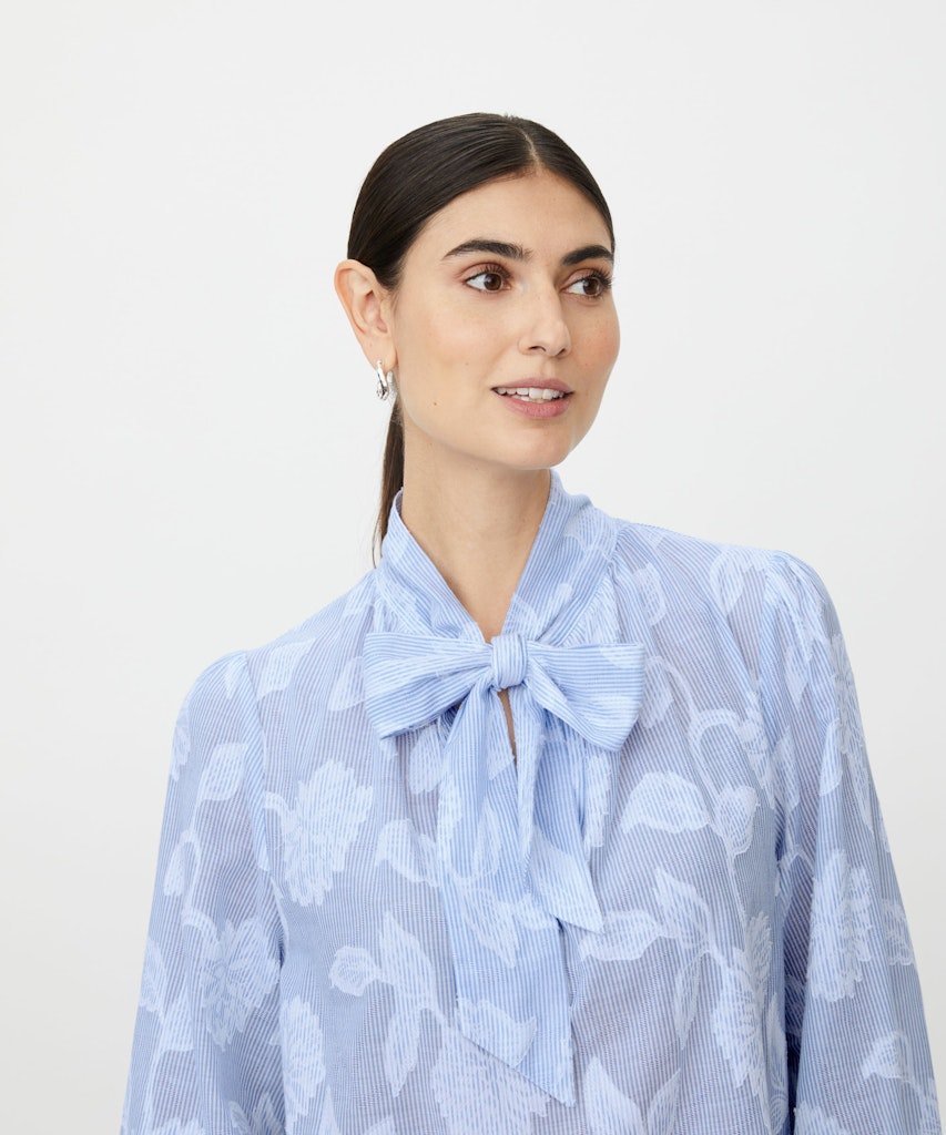 MaBellindra Placid Blue - RUTHERFORD & Co