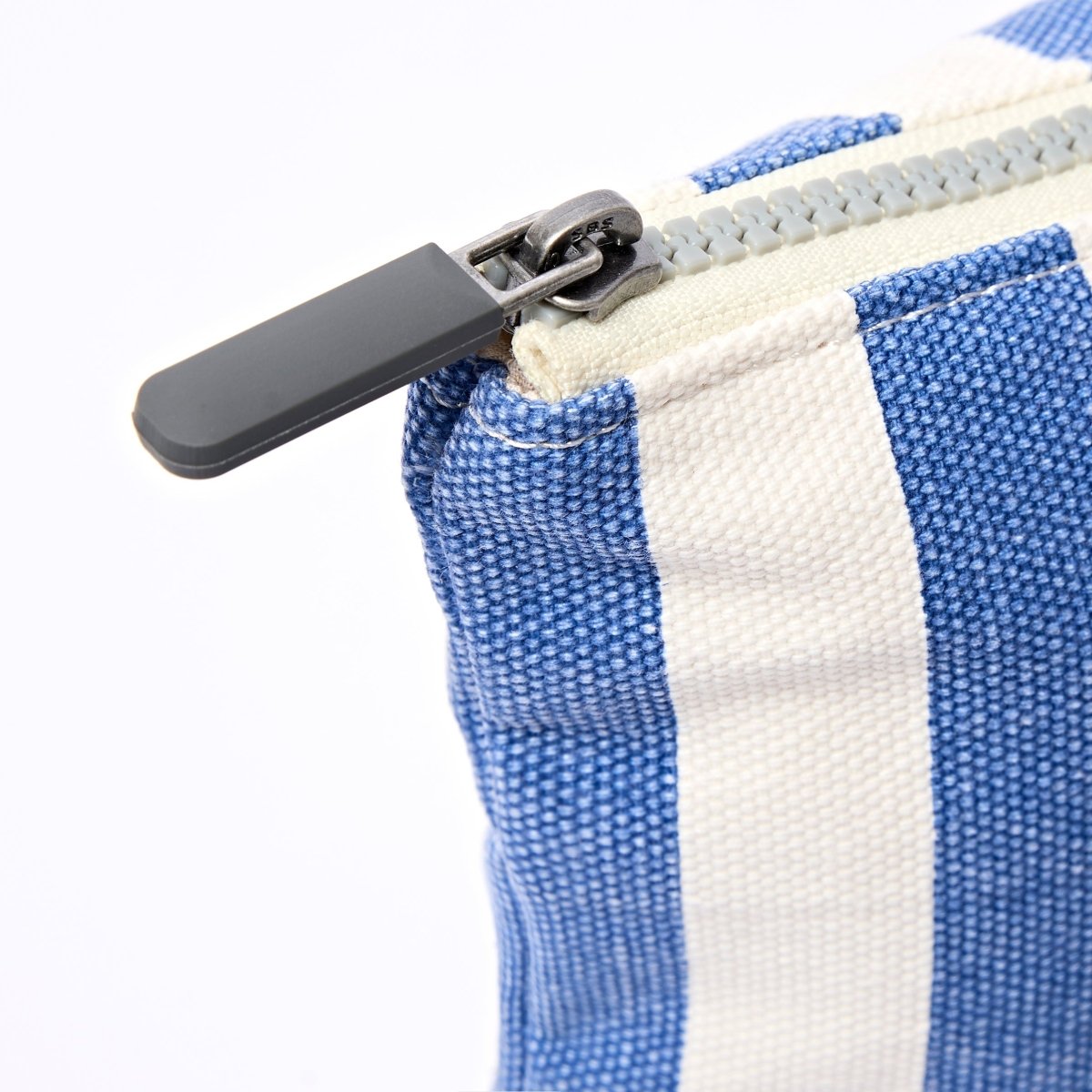 Maida Vale Pouch in Denim Stripe - RUTHERFORD & Co