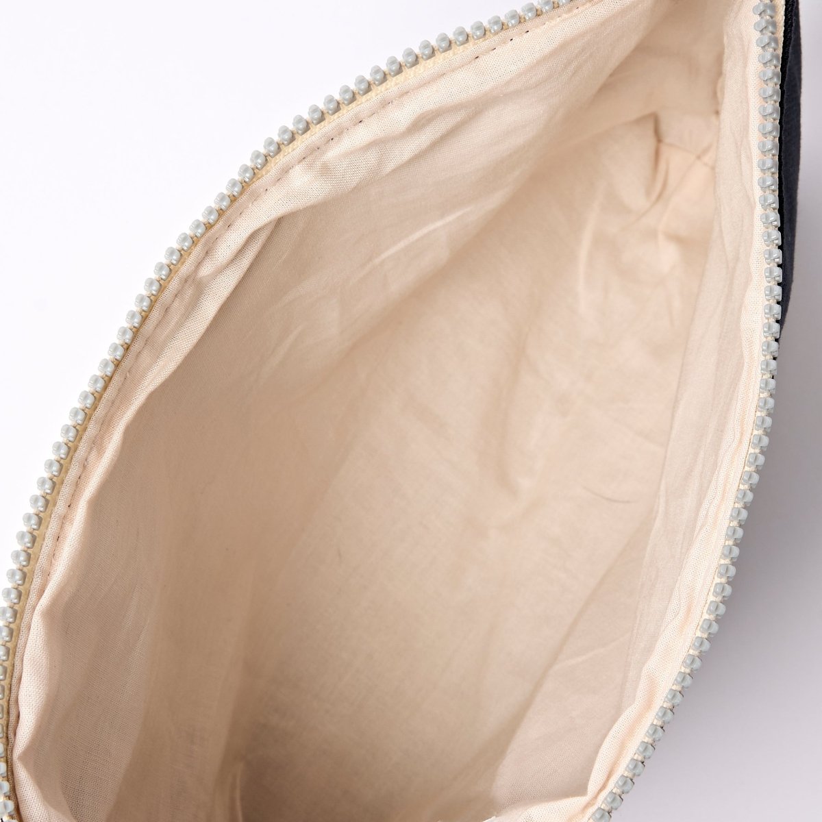 Maida Vale Pouch in Smoke - RUTHERFORD & Co