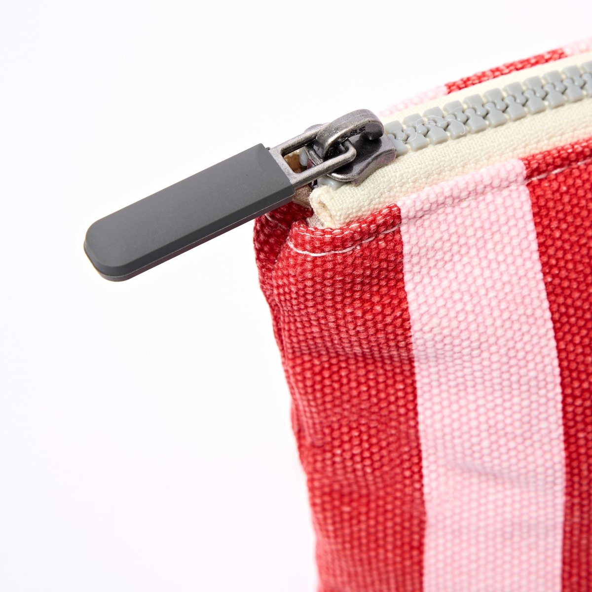 Maida Vale Pouch in Strawberry Stripe - RUTHERFORD & Co