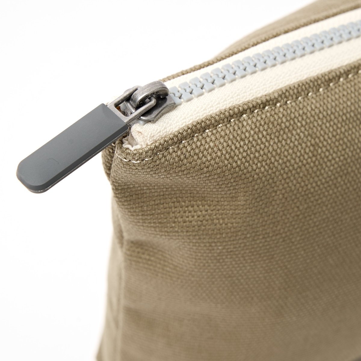 Maida Vale Pouch in Taupe - RUTHERFORD & Co