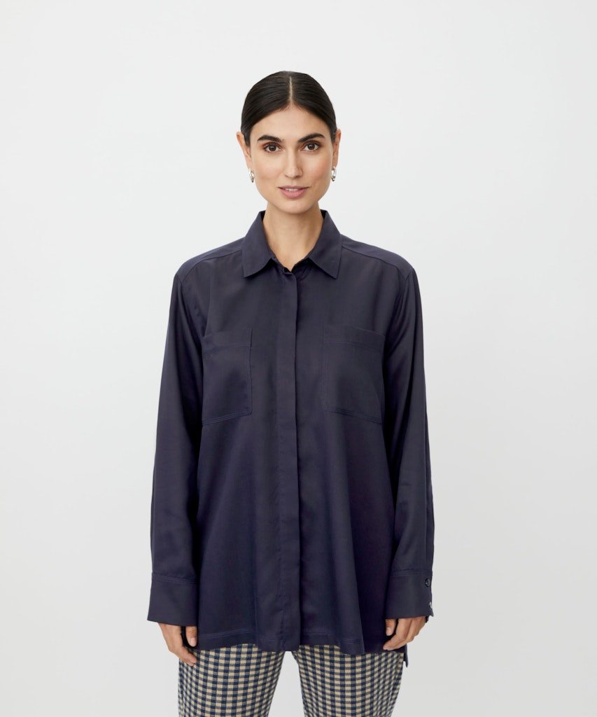 MaItaliane Navy Blazer - RUTHERFORD & Co