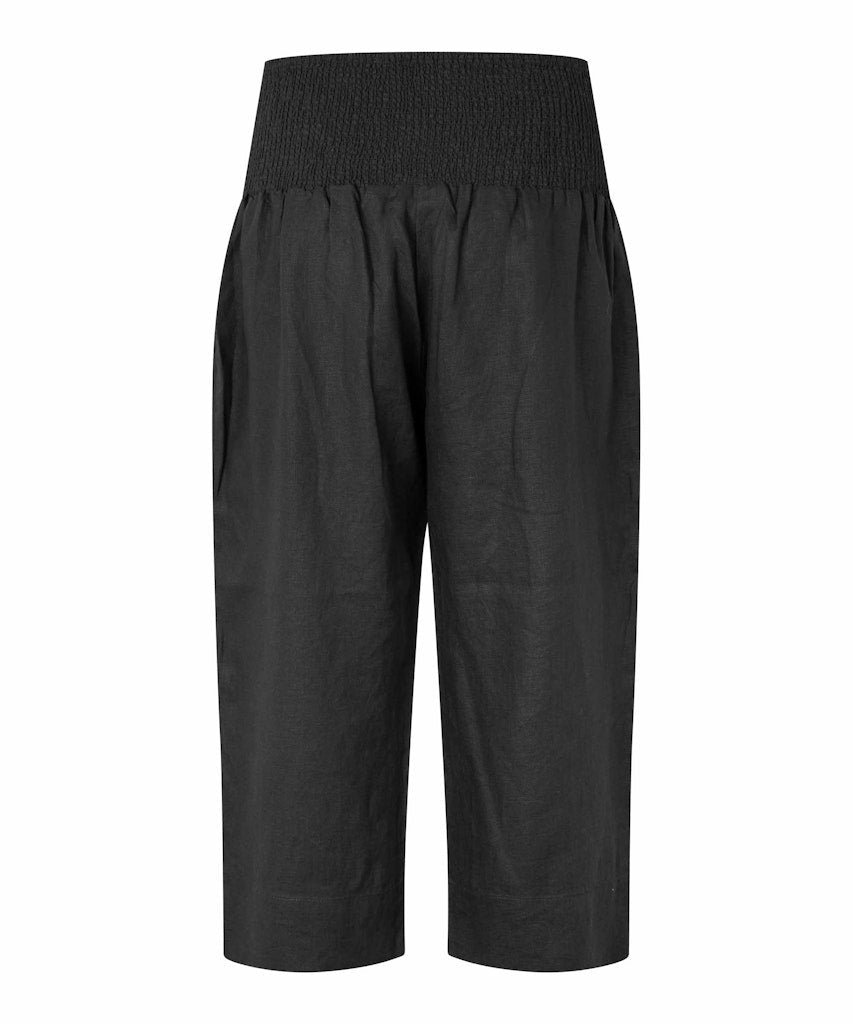 MaPallas Black - RUTHERFORD & Co