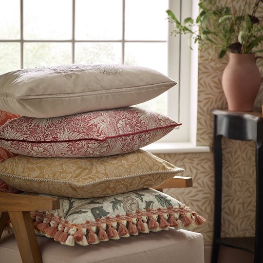 MARIGOLD PIPED JACQUARD FF CUSHION - RUTHERFORD & Co