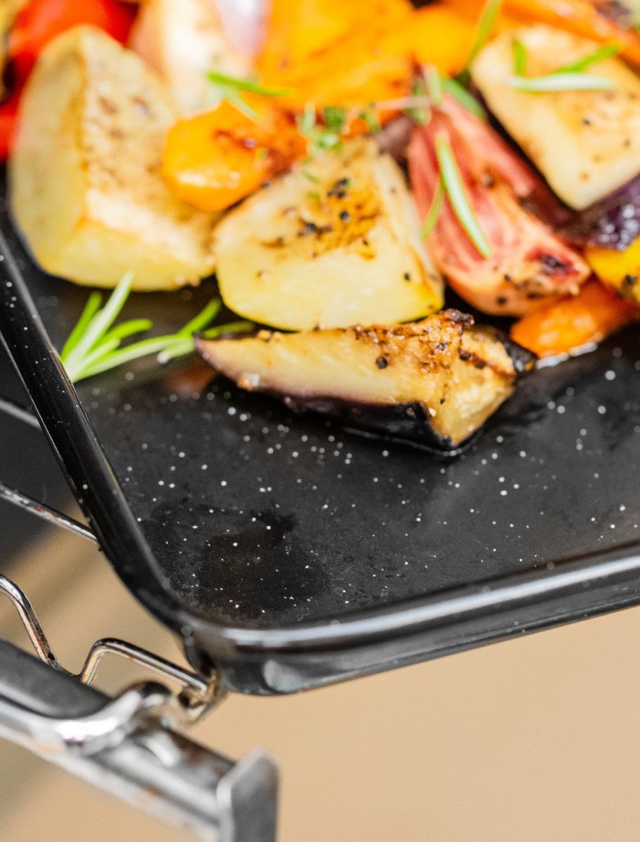 MasterClass Vitreous Enamel Baking Tray - RUTHERFORD & Co