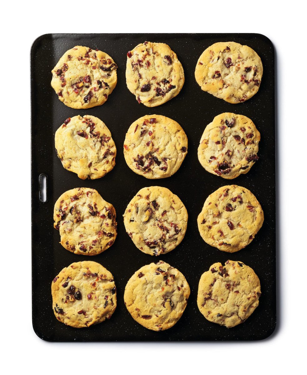 MasterClass Vitreous Enamel Baking Tray - RUTHERFORD & Co