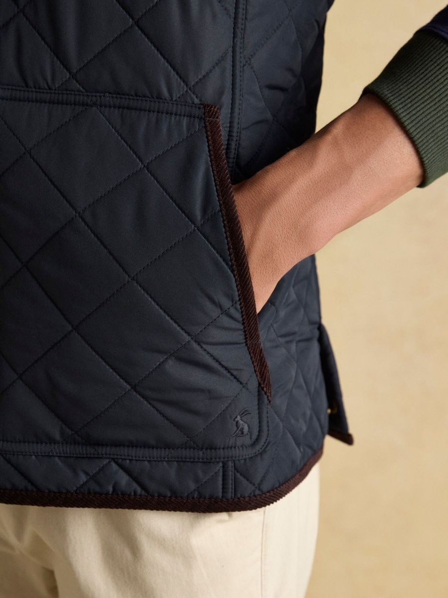 Maynard Navy Diamond Quilted Gilet - RUTHERFORD & Co