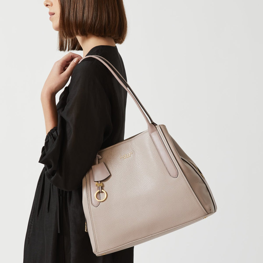 Medium Ziptop Shoulder Espresso - RUTHERFORD & Co
