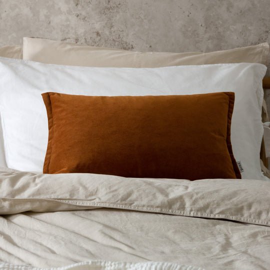 MERTON RECT VELVET FF CUSHION - RUTHERFORD & Co