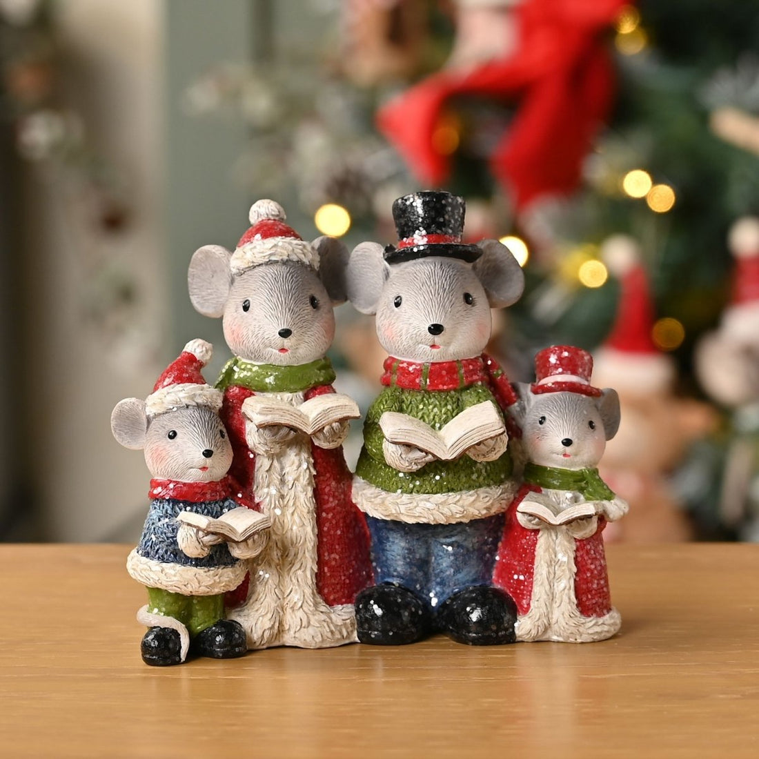 Mice Carolling Family Figurine - RUTHERFORD & Co