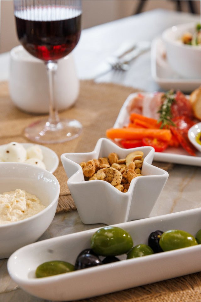 Mikasa Chalk Porcelain Star Bowls, Set of 2, White - RUTHERFORD & Co