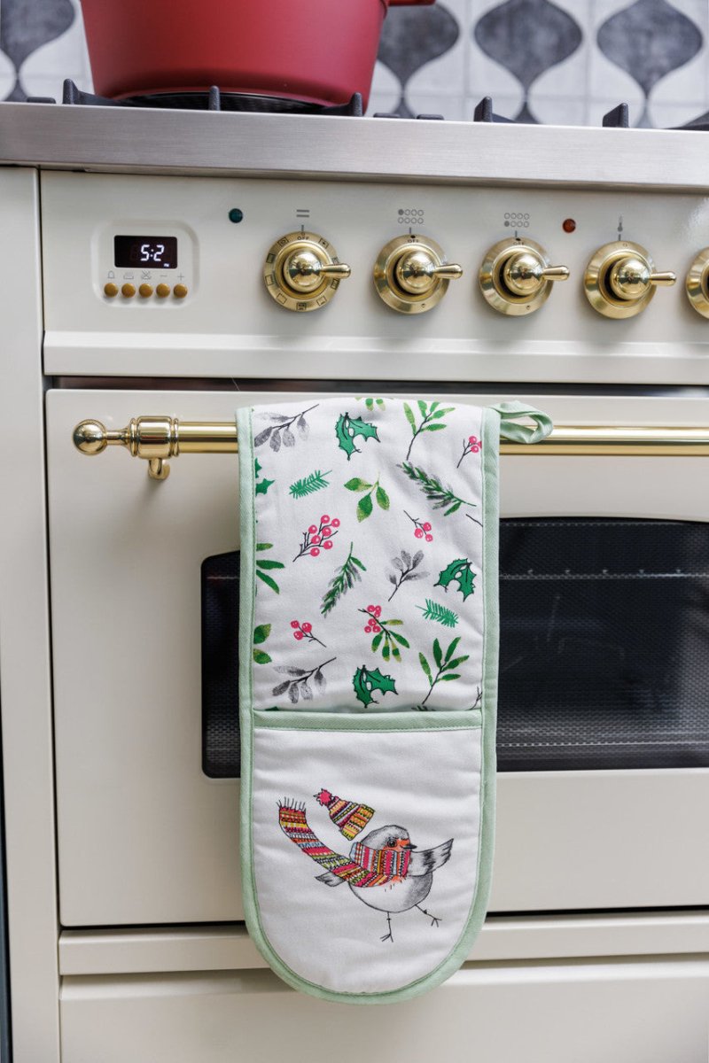 Mikasa TipperleyHill Robin Cotton Double Oven Glove - RUTHERFORD & Co