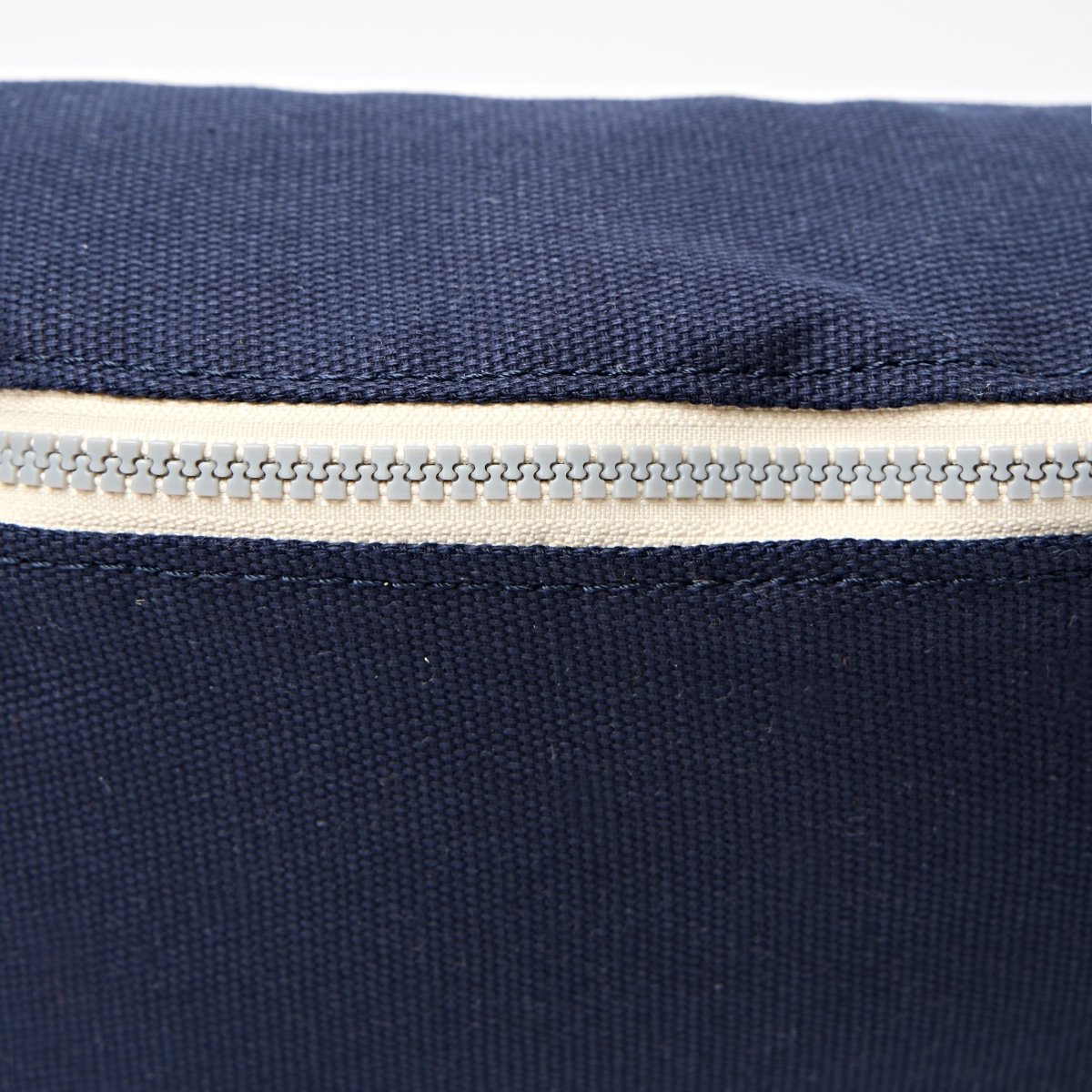 Mill Hill Crossbody Bag in Midnight - RUTHERFORD & Co