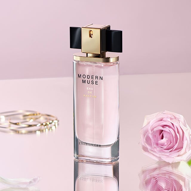 Modern Muse Eau de Parfum Spray - RUTHERFORD & Co