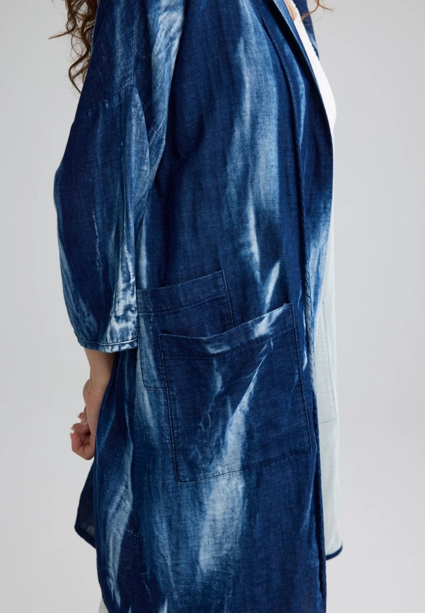 MONROE Batik-effect long jacket - RUTHERFORD & Co