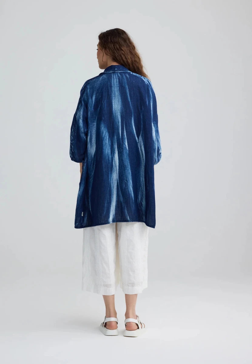 MONROE Batik-effect long jacket - RUTHERFORD & Co