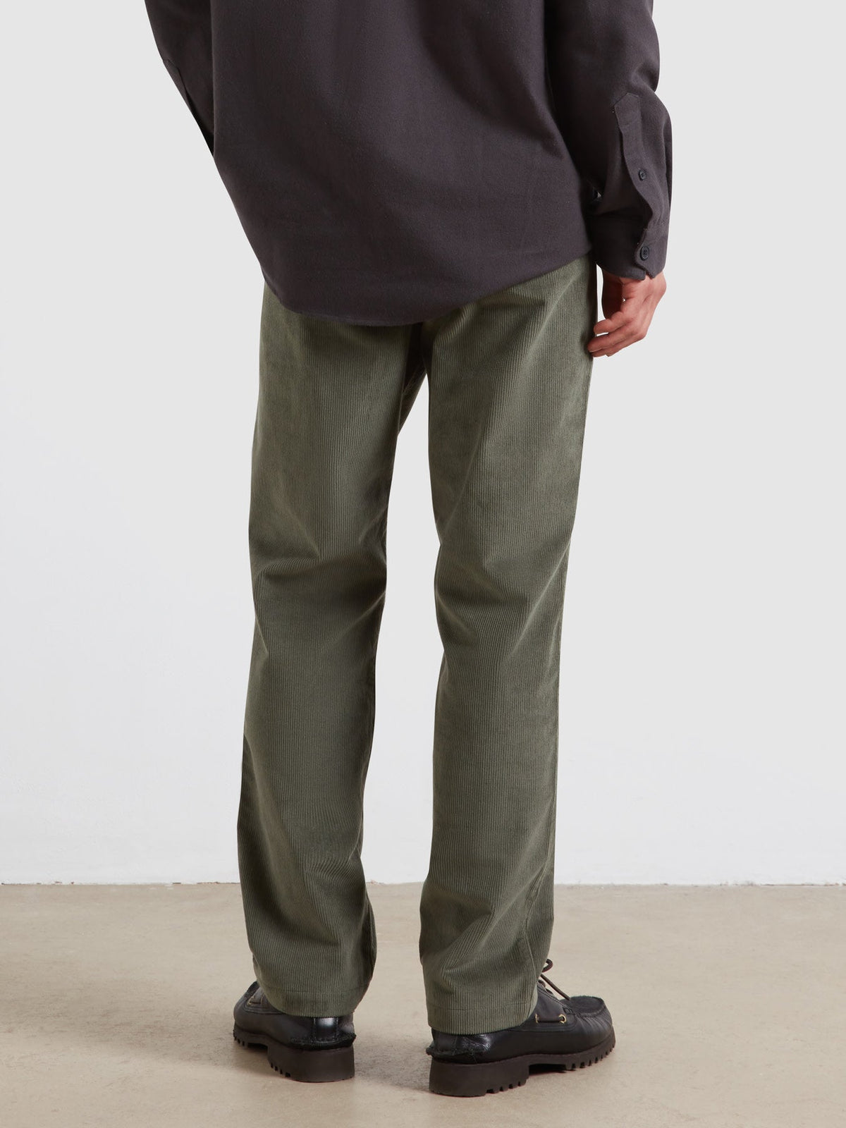 Roachman Regular Fit Cord Trousers In Rosemary