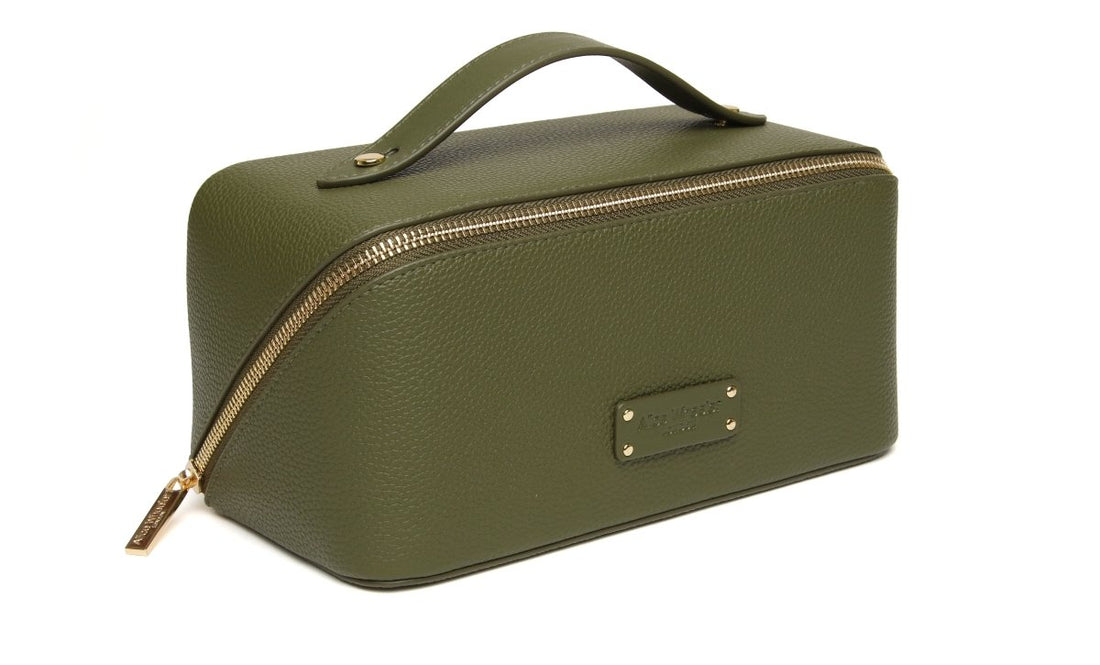 Olive - Kensington Train Case - RUTHERFORD & Co