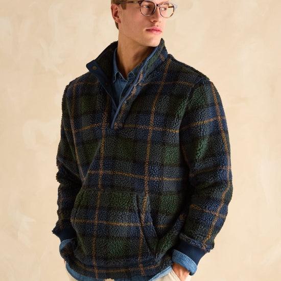 Otis Navy Check Borg Fleece - RUTHERFORD & Co
