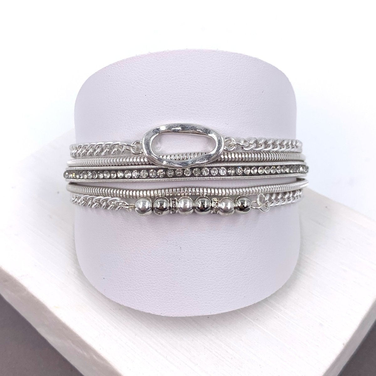 Oval element multichain magnetic bracelet - RUTHERFORD & Co