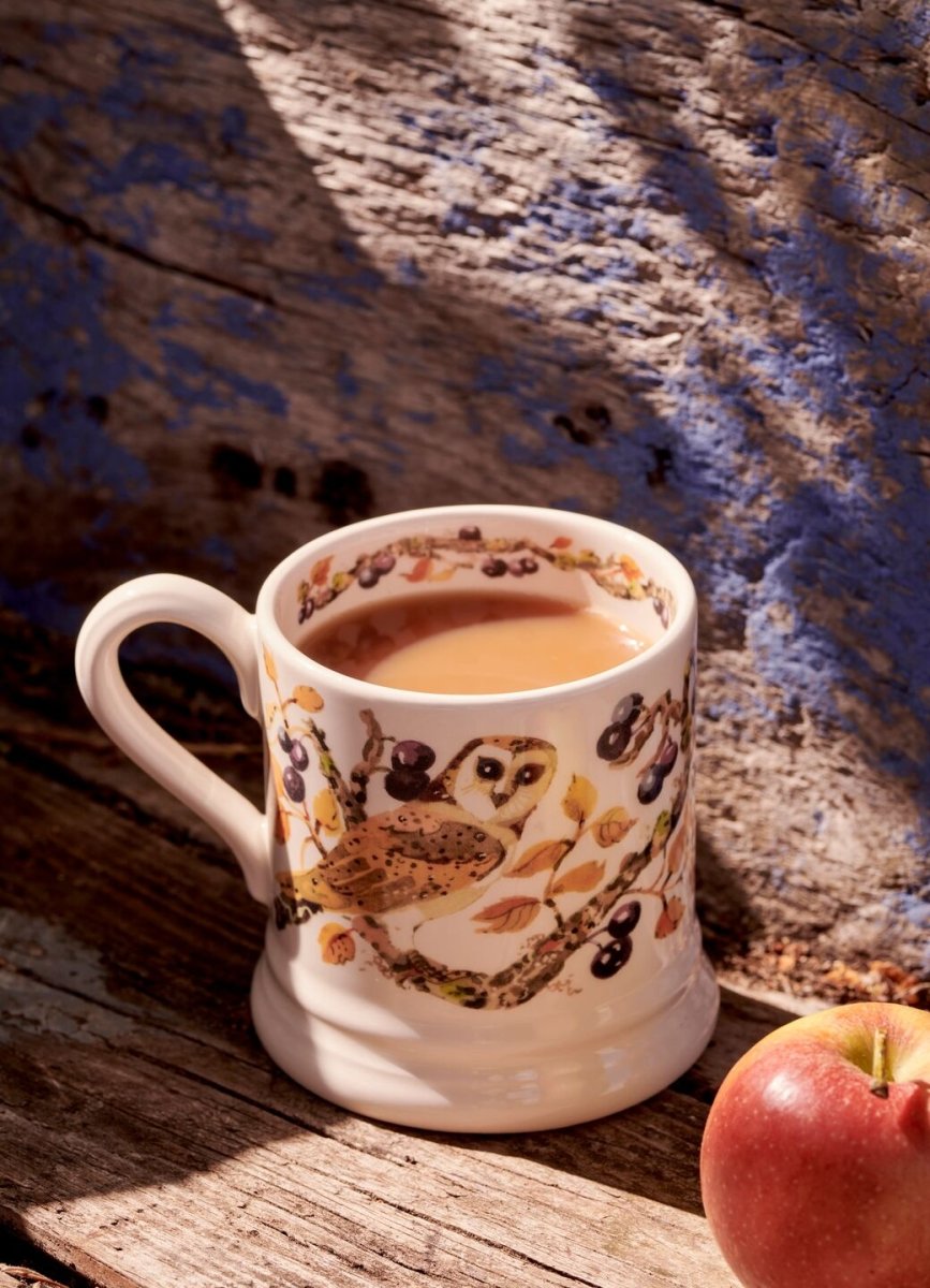 Owl In Sloe Berries 1/2 Pint Mug - RUTHERFORD & Co