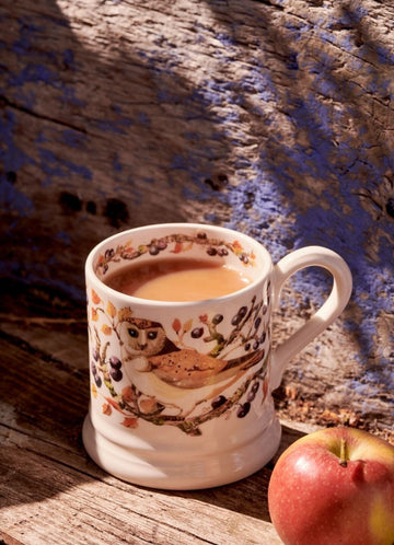 Owl In Sloe Berries 1/2 Pint Mug - RUTHERFORD & Co