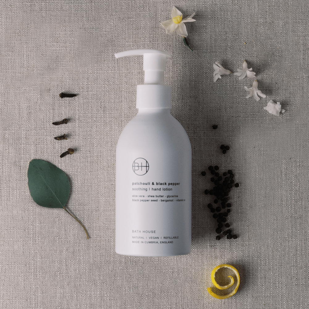 Patchouli & Black Pepper Hand Lotion 300ml - RUTHERFORD & Co