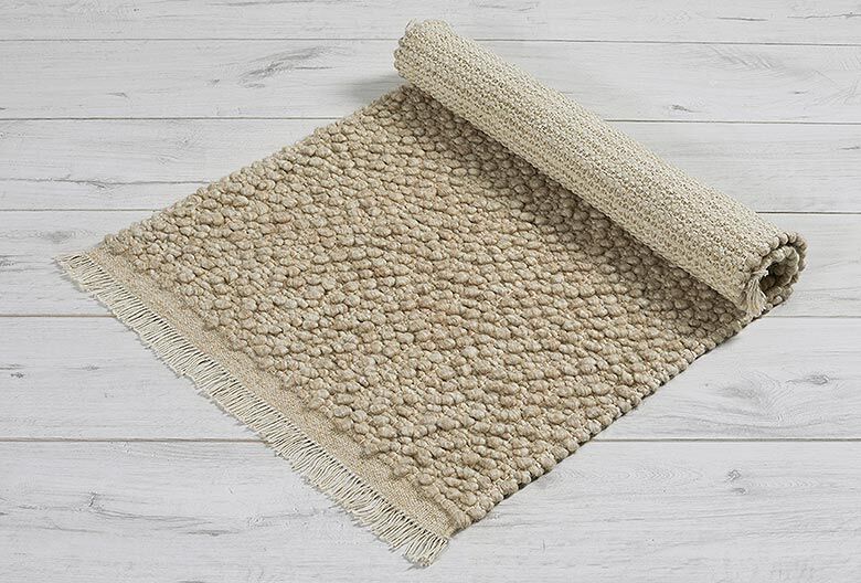 Pebble rug small natural - RUTHERFORD & Co