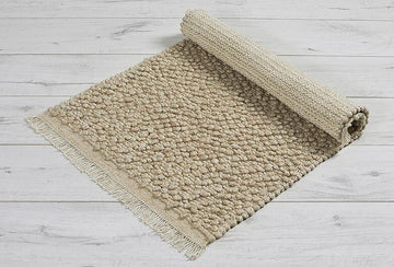 Pebble rug small natural - RUTHERFORD & Co