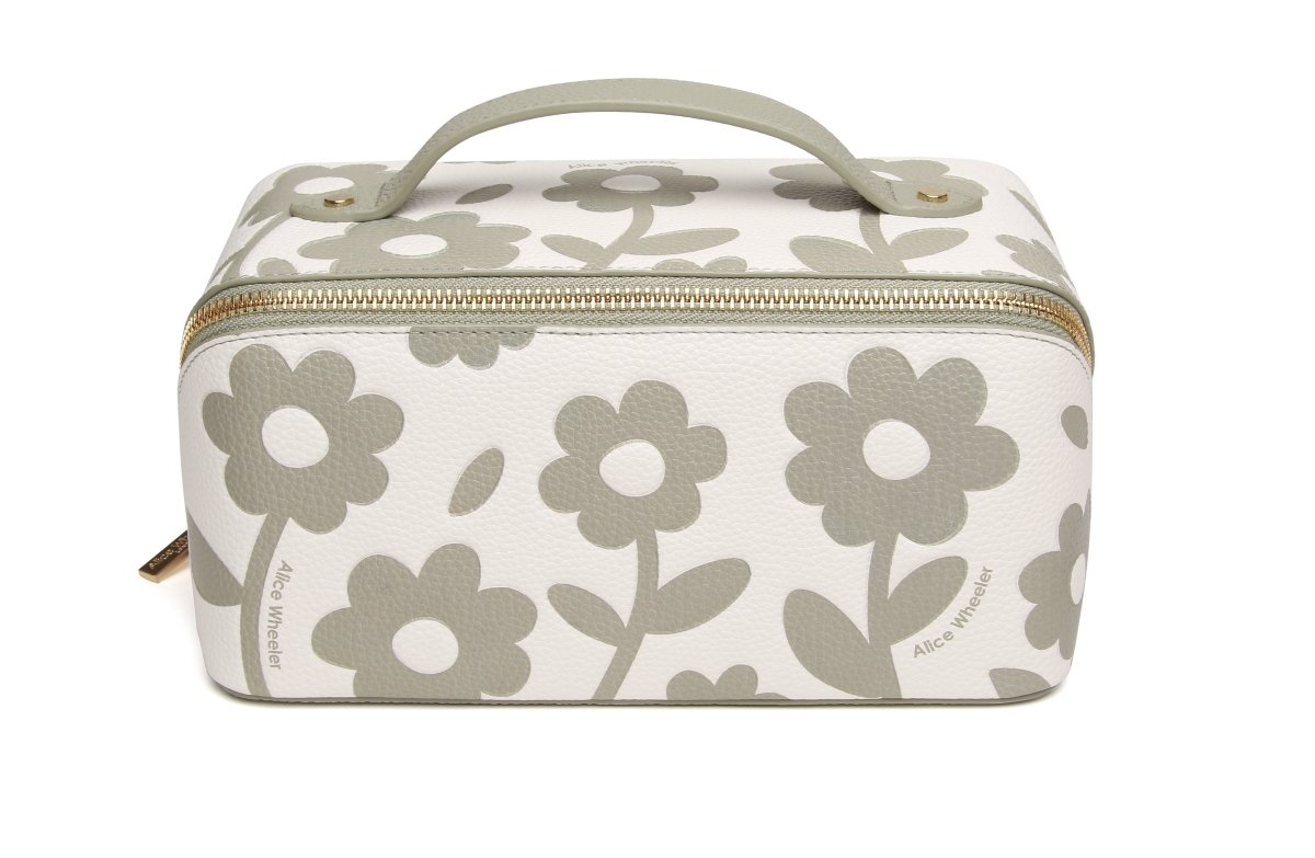Pistachio Floral Train Case - RUTHERFORD & Co