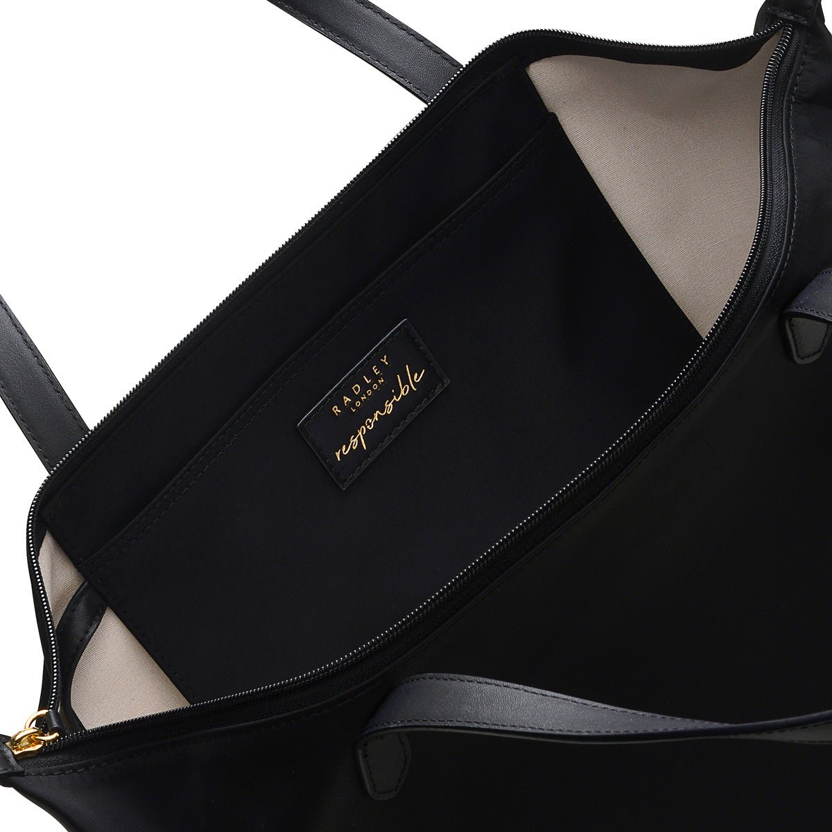 Pocket Essentials Black Large Tote Ziptop - RUTHERFORD & Co