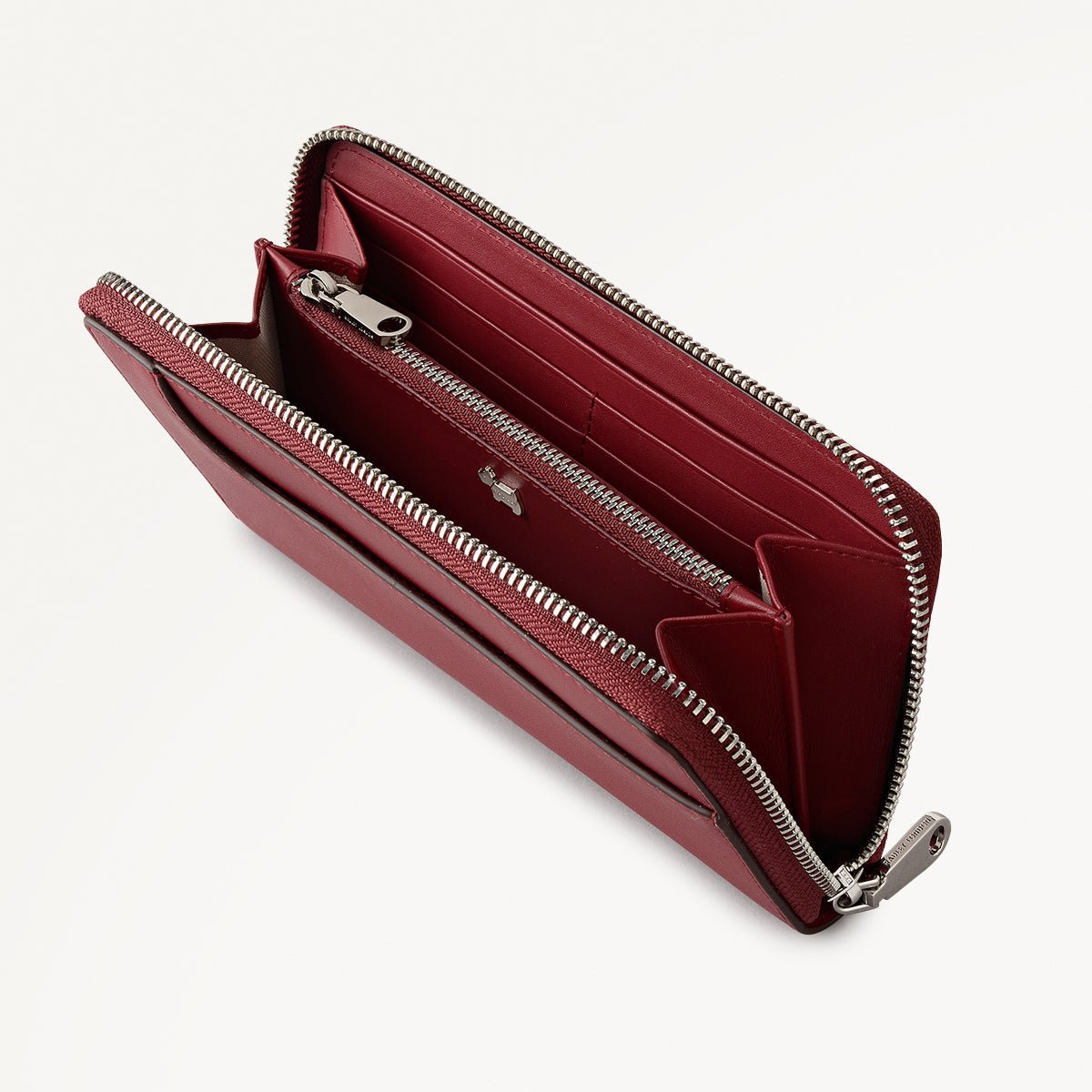 Pockets Leather Large Zip Around Wallet In Carmine - RUTHERFORD & Co