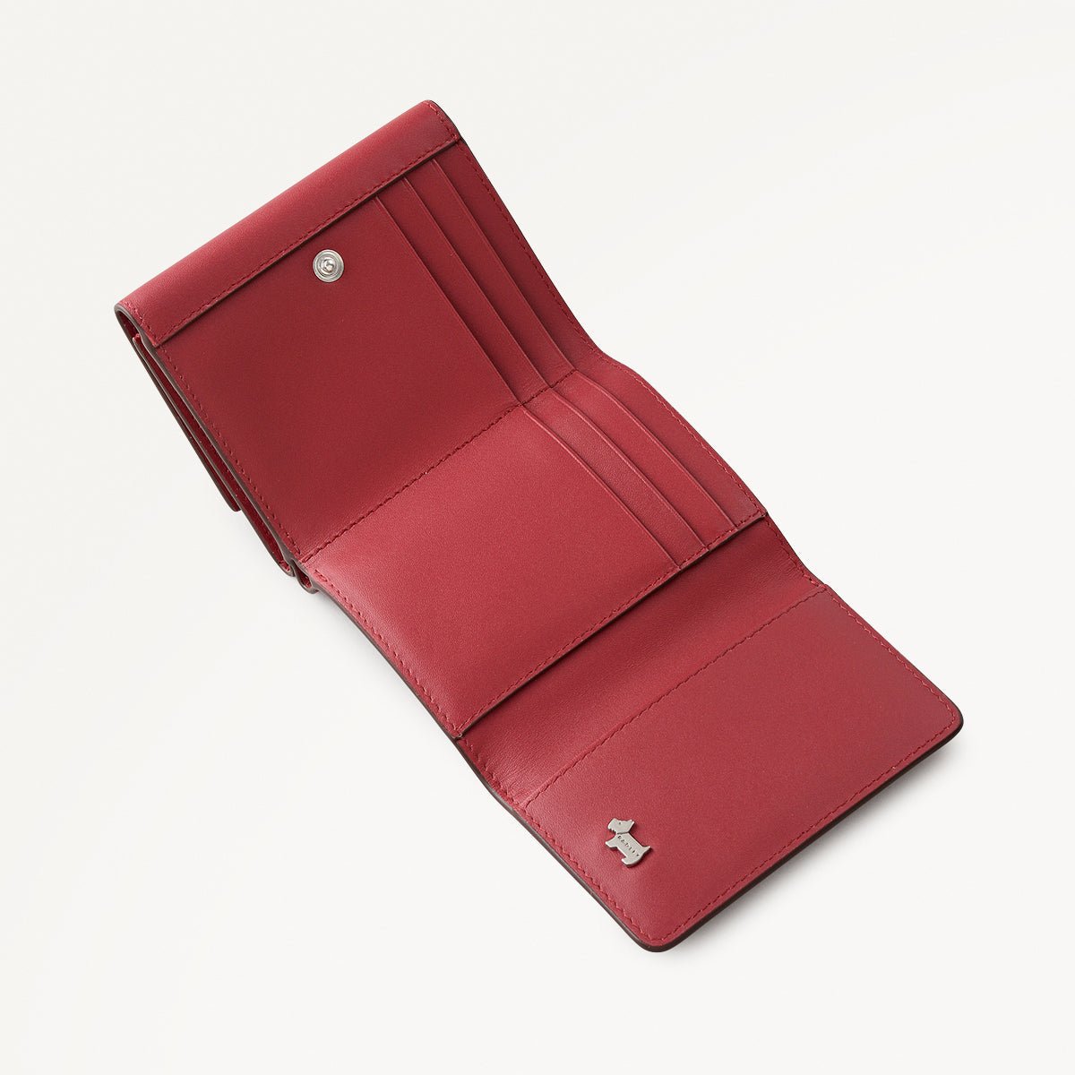 Pockets Leather Small Trifold Wallet In Carmine - RUTHERFORD & Co