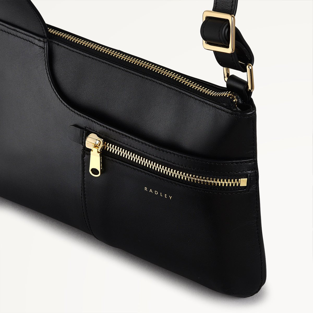 Pockets Leather Small Ziptop Crossbody Bag In Black - RUTHERFORD & Co