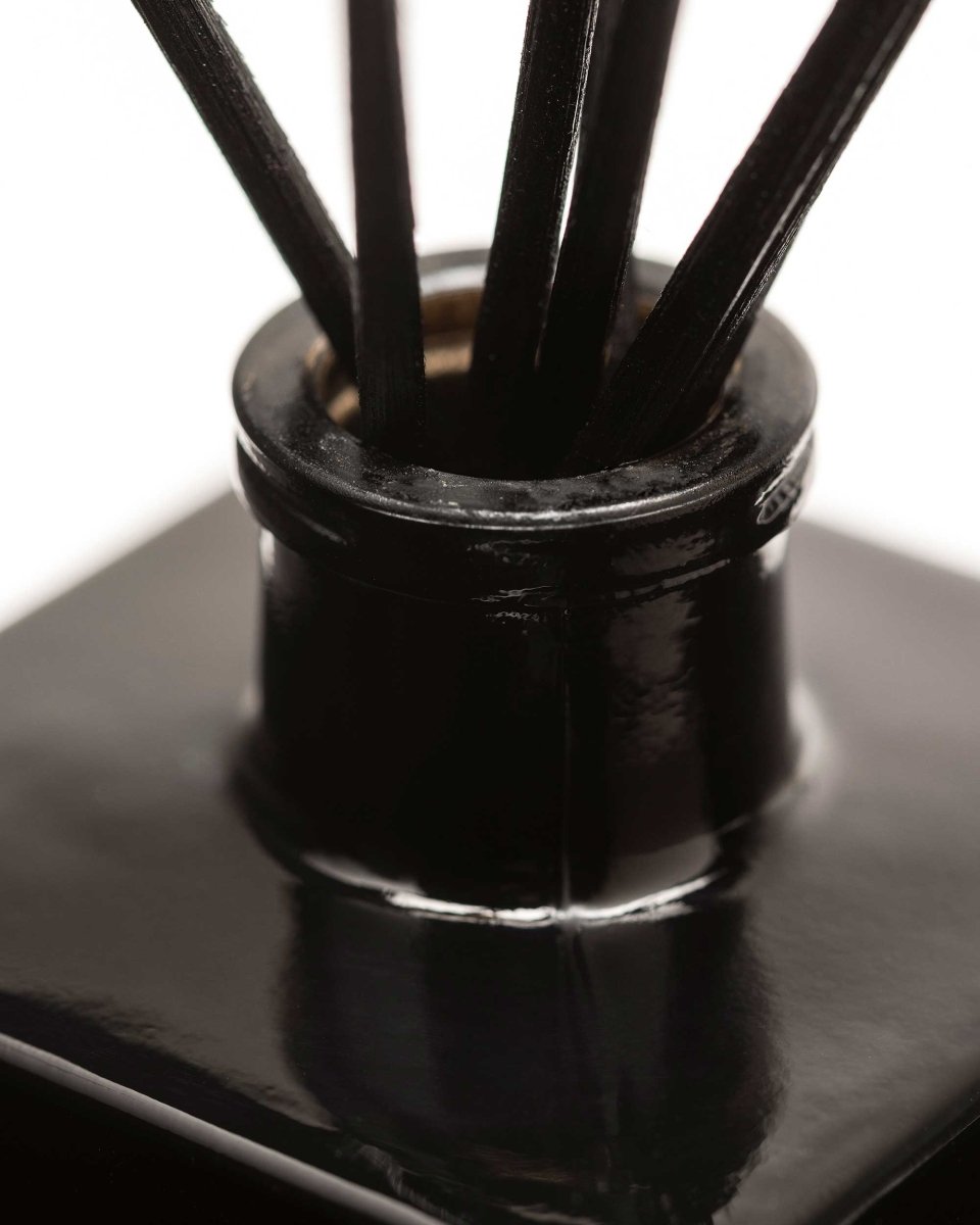 Premium Reed Diffuser 100ml - Basil & Mandarin - Black - RUTHERFORD & Co
