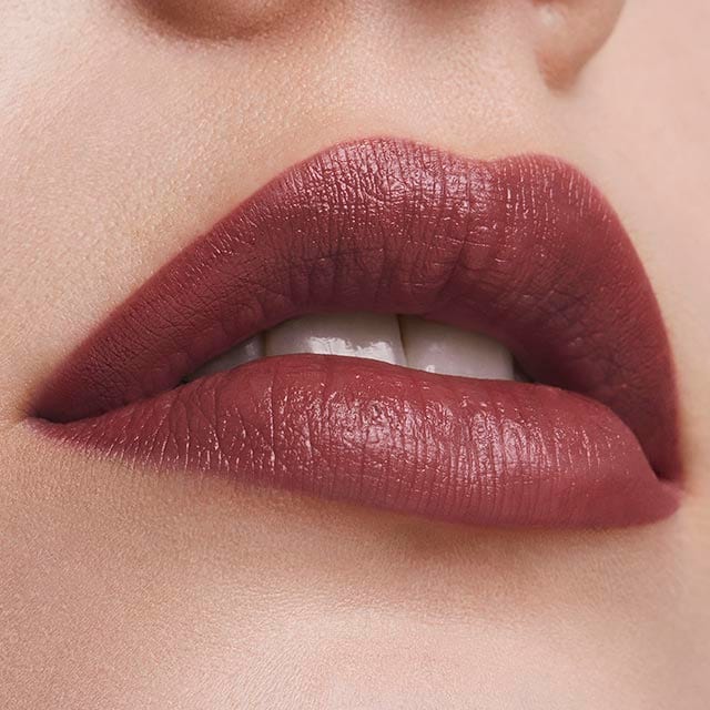 Pure Color Creme Lipstick - RUTHERFORD & Co