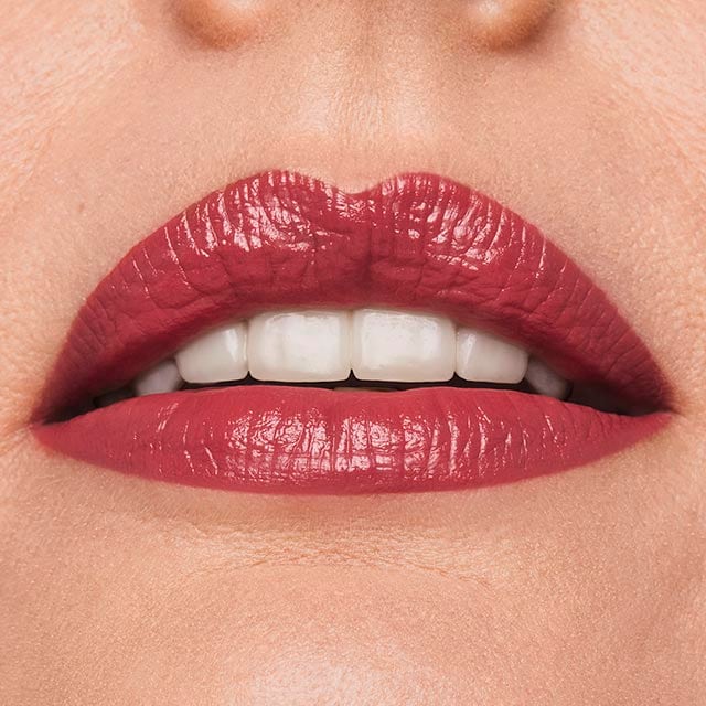 Pure Color Creme Lipstick - RUTHERFORD & Co