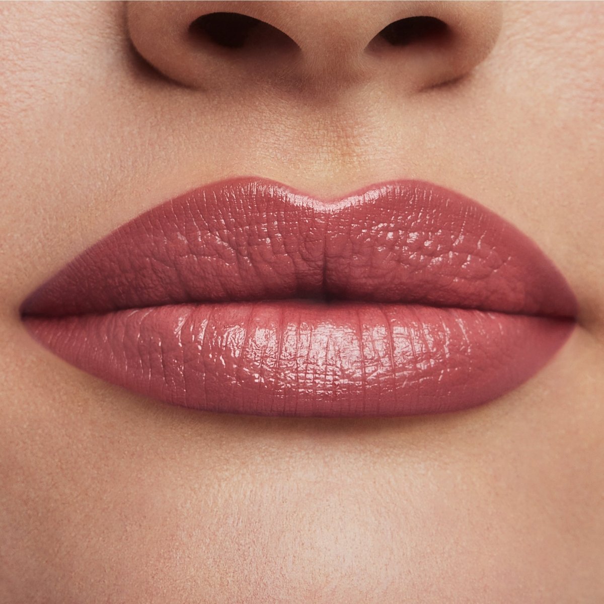 Pure Color Creme Lipstick - RUTHERFORD & Co