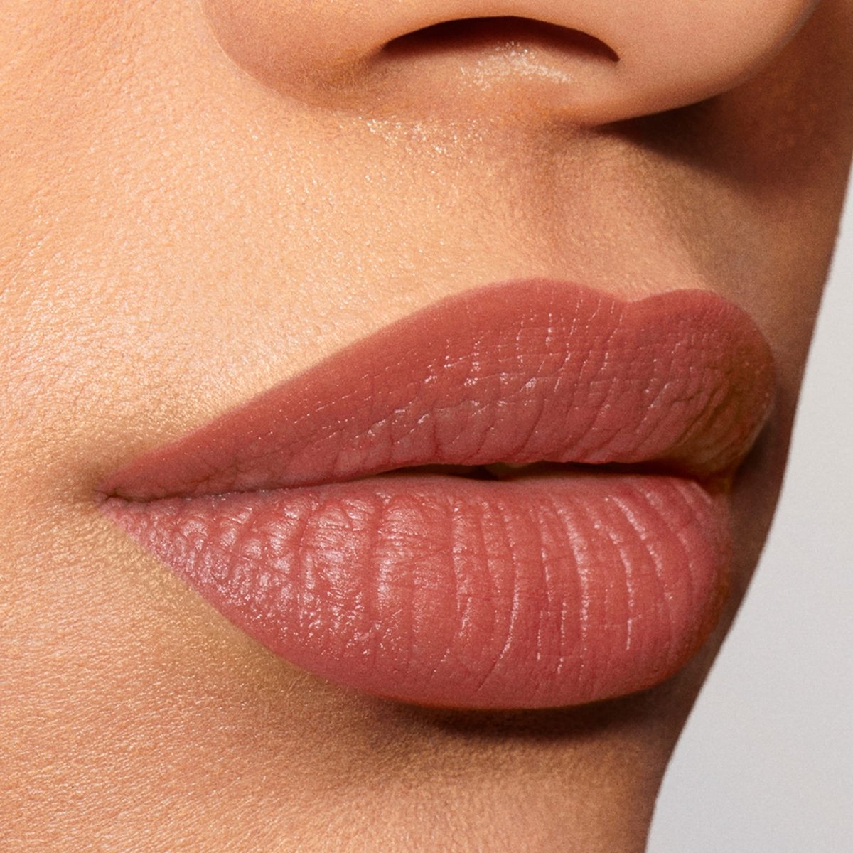 Pure Color Explicit Silk Matte Lipstick - RUTHERFORD & Co