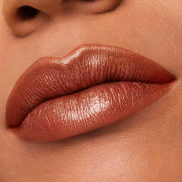 Pure Color Hi - Lustre Lipstick - RUTHERFORD & Co