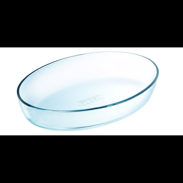 Pyrex classic glass oval roaster 25cm x 17cm - RUTHERFORD & Co