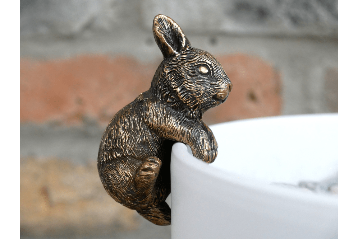 Rabbit Pot Hanger - RUTHERFORD & Co