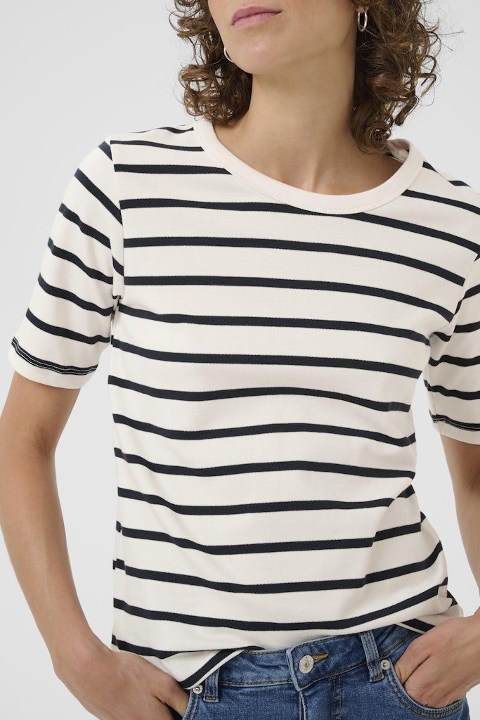 RatanaPW TS Dark Navy Stripe - RUTHERFORD & Co
