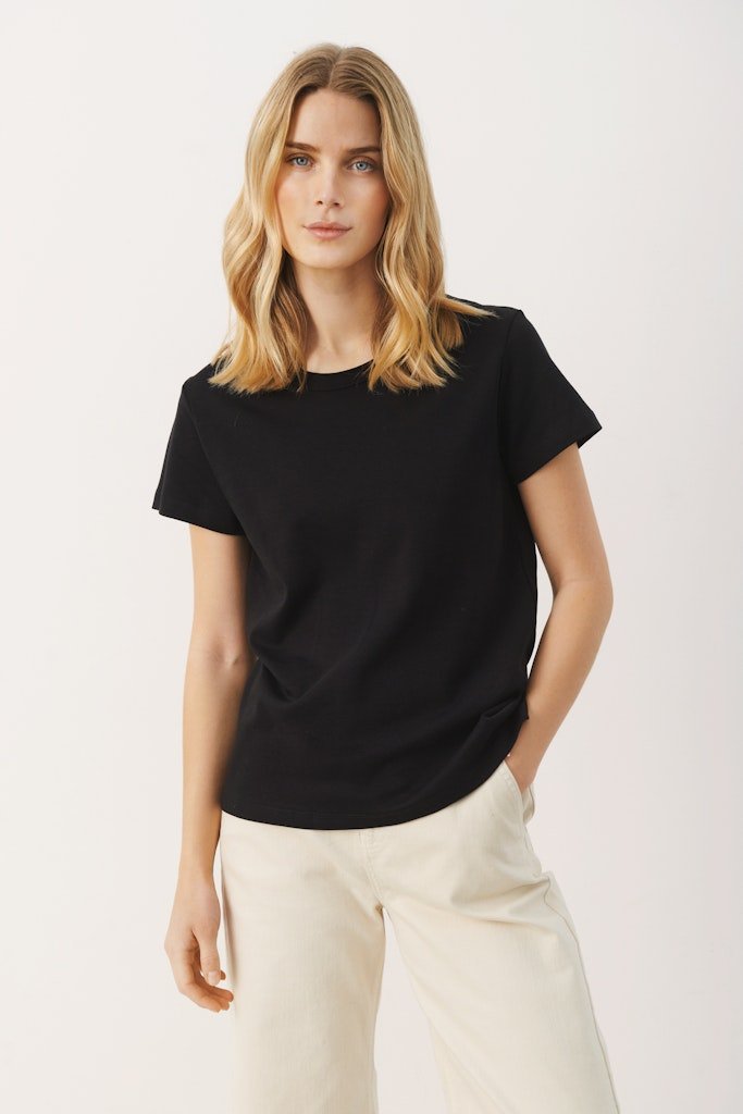 RatanPW Ts T-shirt - Black - RUTHERFORD & Co