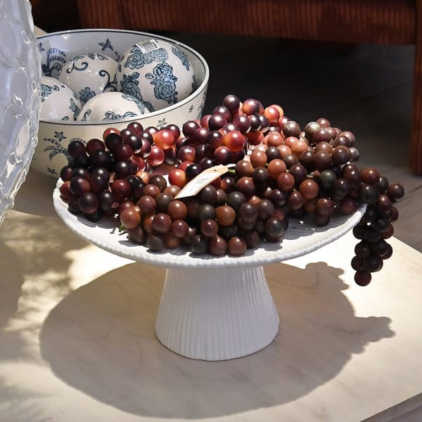 Real Feel Bunch of Red Grapes - RUTHERFORD & Co