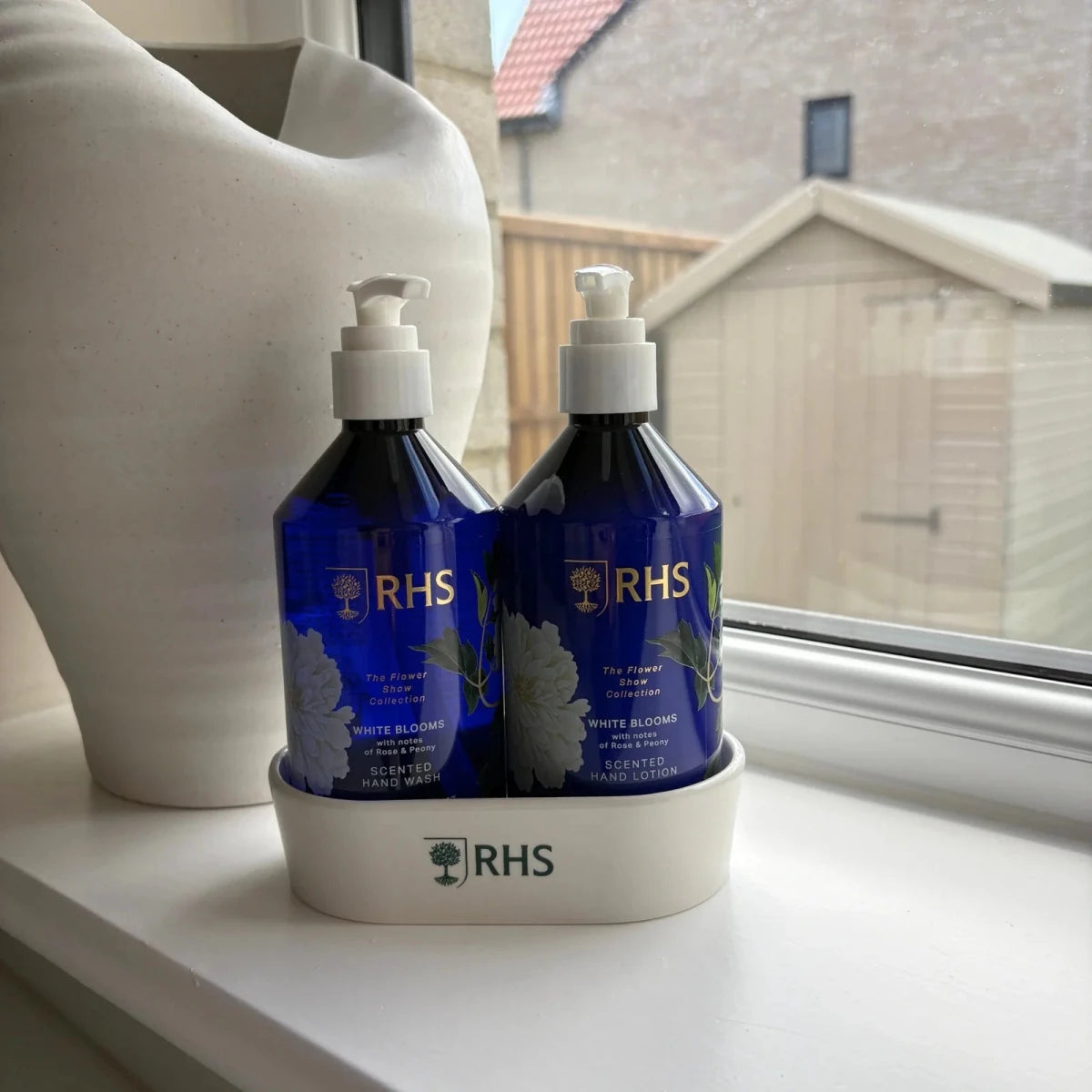 RHS Hand Care Caddy White Blooms 2 x 300ml - RUTHERFORD & Co