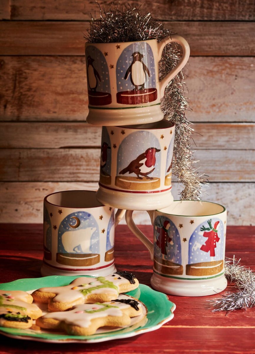 Robin Snow Globe 1/2 Pint Mug - RUTHERFORD & Co