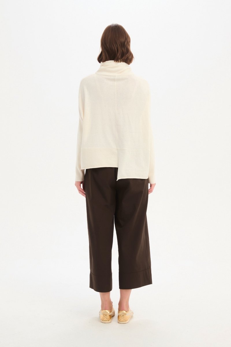 Roll Hem Pocket Knit Cream - RUTHERFORD & Co
