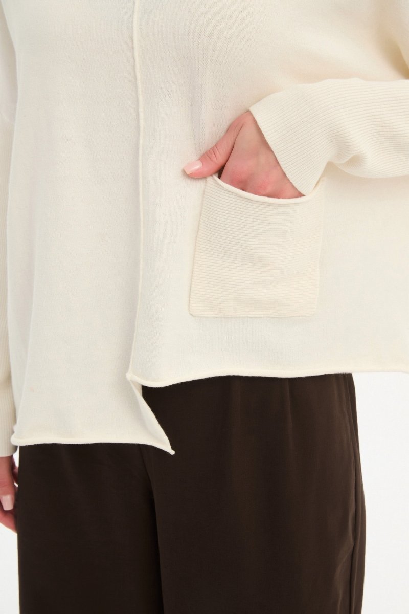 Roll Hem Pocket Knit Cream - RUTHERFORD & Co